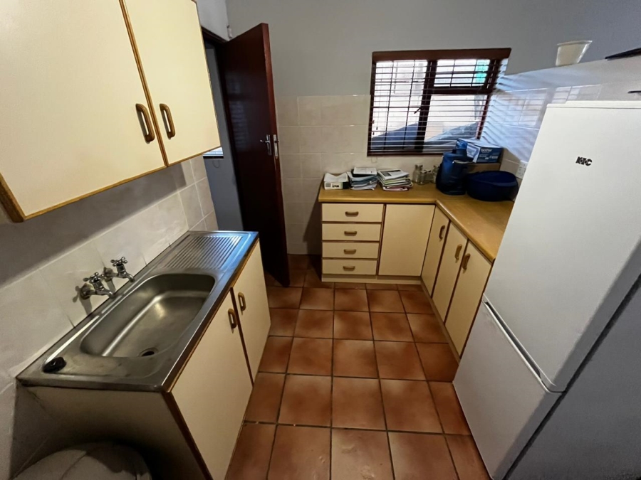 4 Bedroom Property for Sale in Rouxpark Western Cape